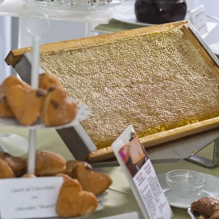 Szálloda Durrueli & 4*