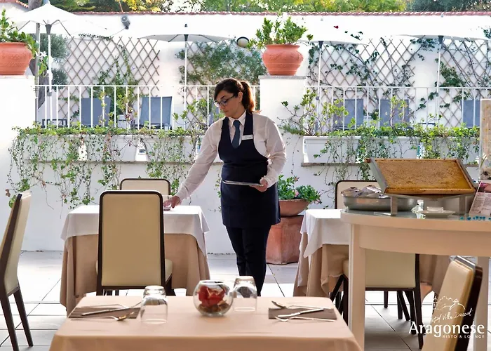 Durrueli & Hotel Ísquia