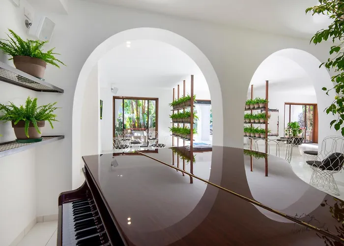 Hotel Durrueli &